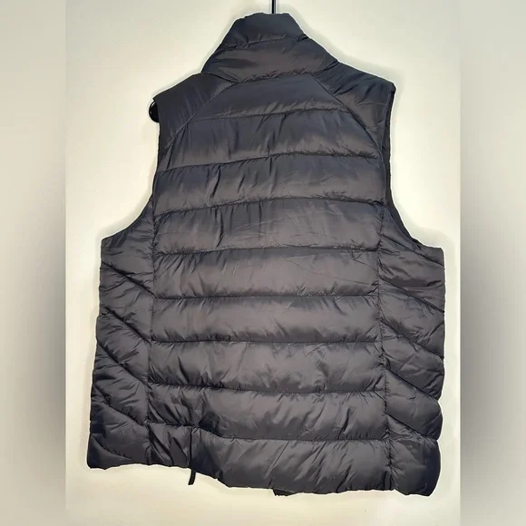 SOLD | Nicole Miller Asymmetrical Black Quilted Vest w/ Pockets Women’s XXL Plus - Picture 4 of 8